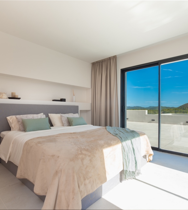 Resa Estates Ibiza villa te koop modern 1.bedroom 2.jpg